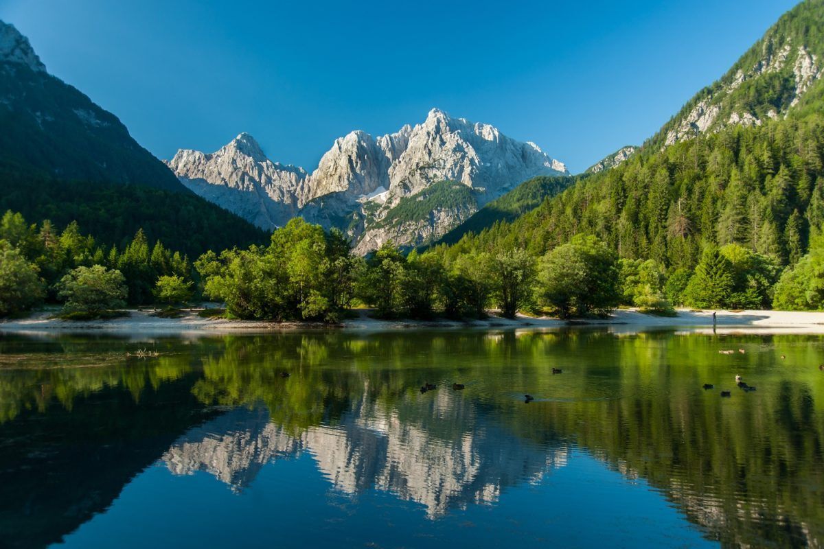 Kranjsaka gora Trekking Alpes Julianos Eslovenia trekking senderismo eslovenia