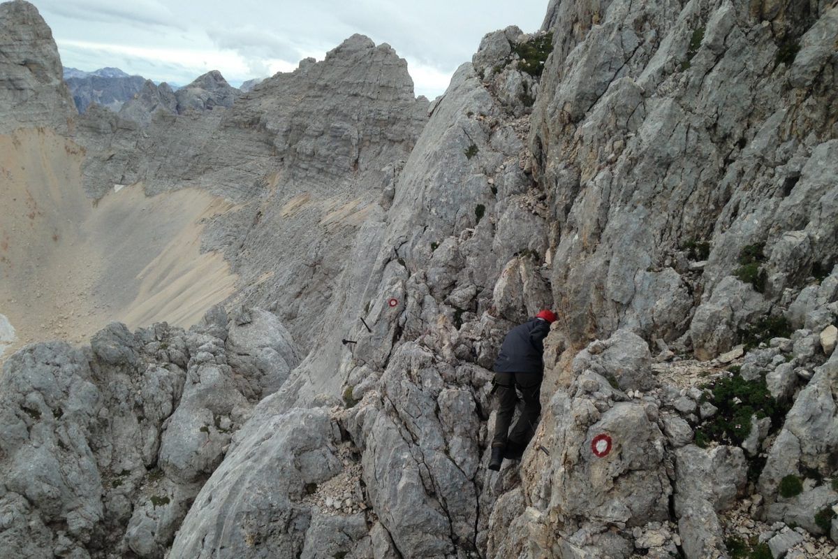 Sendero equipado Trekking Alpes Julianos Eslovenia senderismo trekking alpes julianos