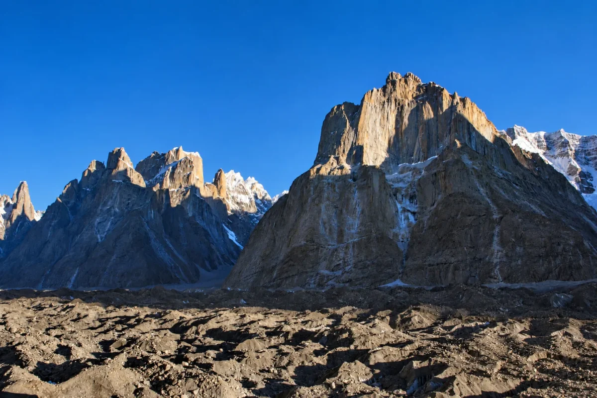 34-pakistan-panorama-montanas-urdukas-1440x960